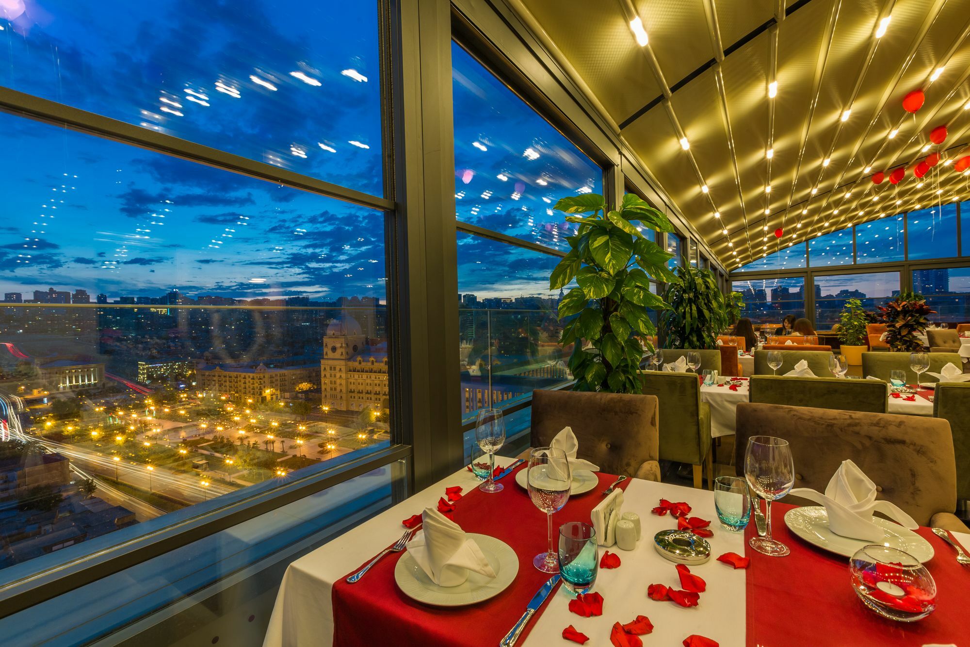 Movenpick Winter Park Baku Hotel Exterior photo